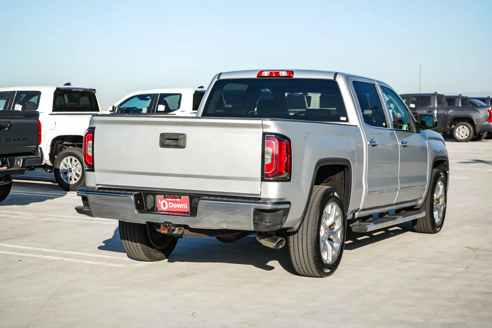 Used 2016 Quicksilver Metallic GMC SLT image 6