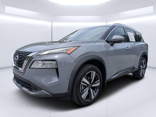 Used 2023 Gray Nissan SL image 7