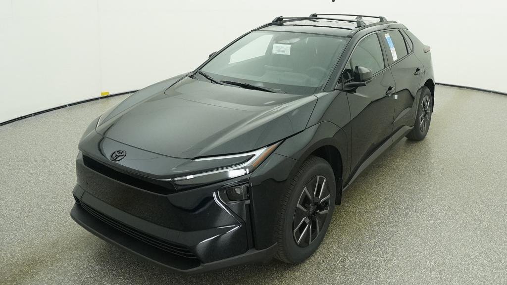 New 2026 Midnight Black Metallic Toyota XLE image 20