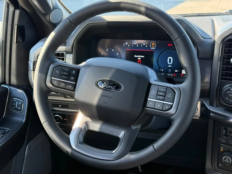 New 2026 Oxford White Ford LARIAT 4WD SuperCrew 5.5