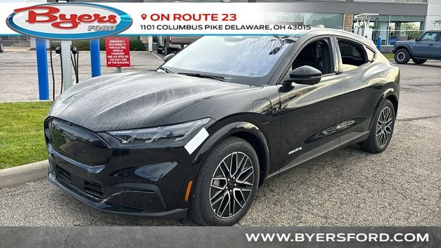 2026 Ford Mustang-Mach-e Premium's photo