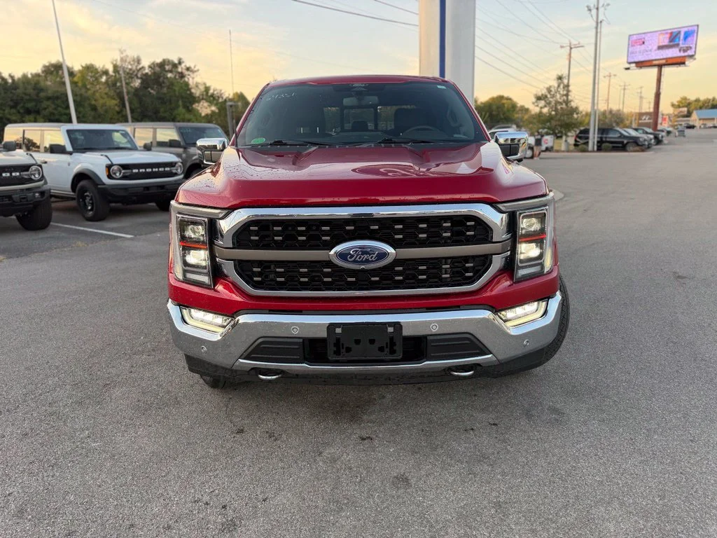 Used 2022 Red Ford King Ranch image 2