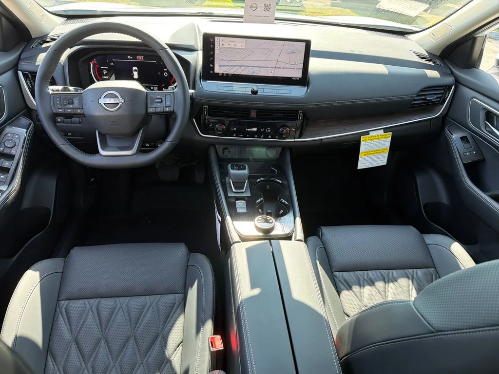 New 2026 Everest White Pearl TriCoat Nissan Platinum image 14