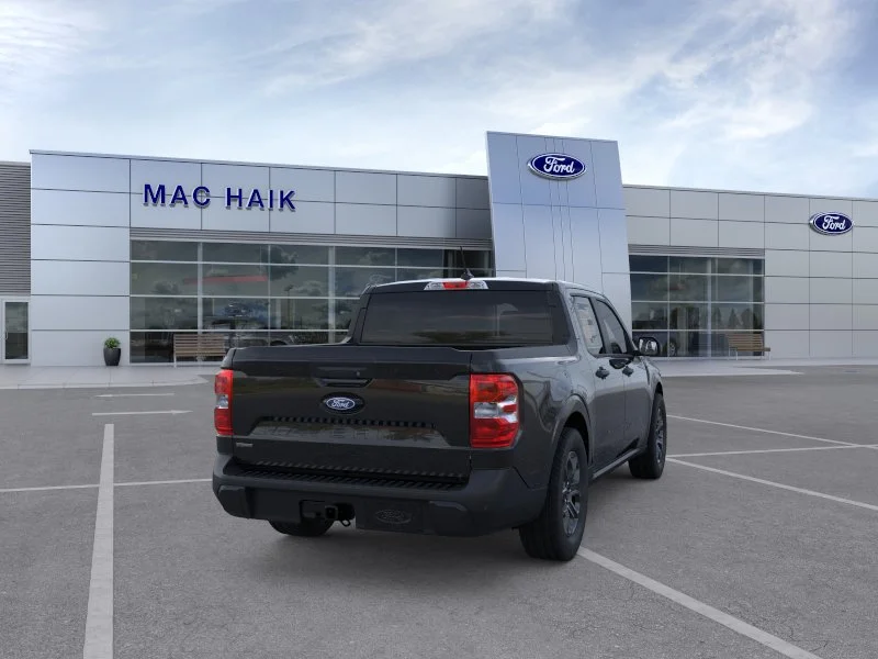 New 2026 Shadow Black Ford XLT image 28