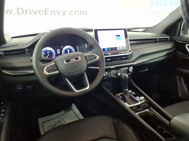 Used 2025 White Jeep Trailhawk image 10