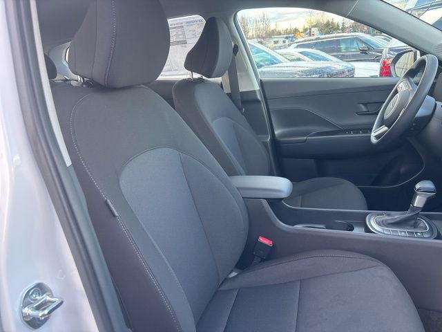 New 2026 Atlas White Hyundai SE AWD image 10