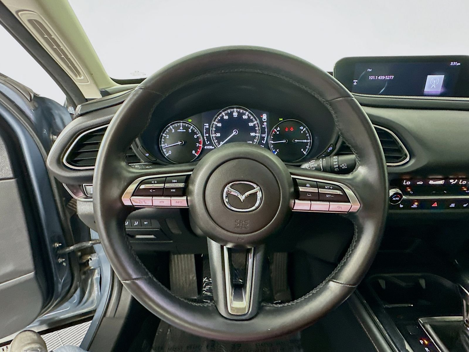 Used 2022 Polymetal Gray Metallic Mazda 2.5 S Carbon Edition AWD with Leather Heated Seats image 11