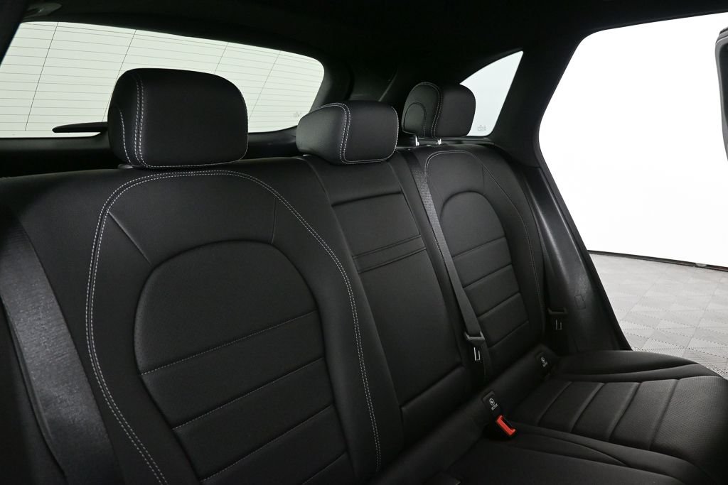 Used 2022 Black Mercedes-Benz GLC 300 image 20
