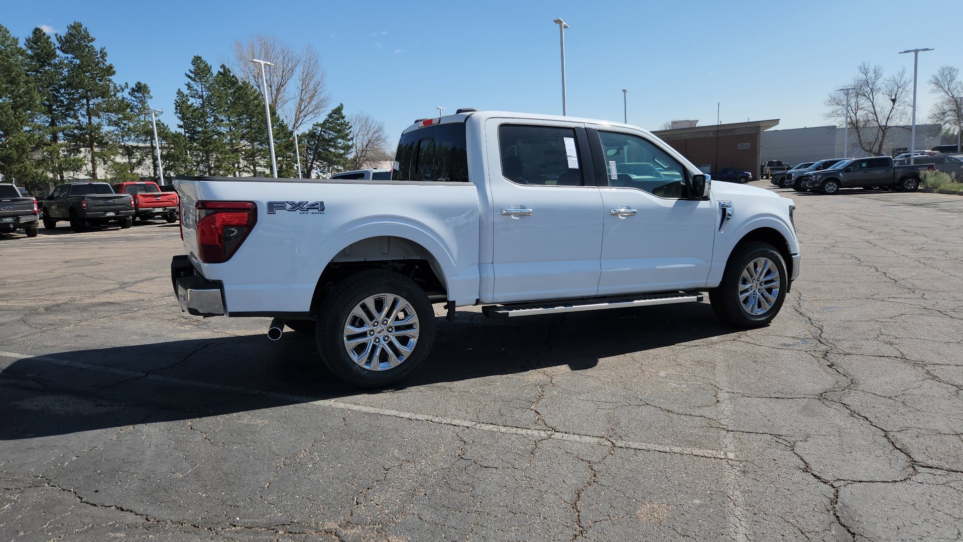 New 2026 Oxford White Ford XLT image 17