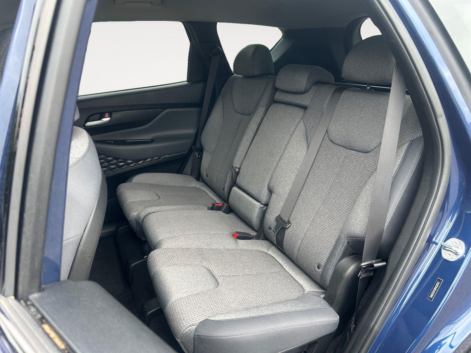 Used 2023 Stormy Sea Hyundai SEL image 13