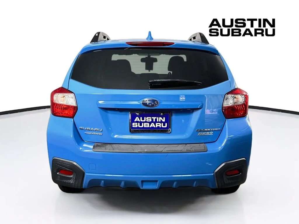 Used 2016 Blue Subaru 2.0i Limited image 6