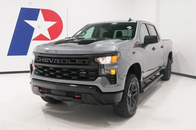 2023 Chevrolet Silverado 1500 Custom Trail Boss