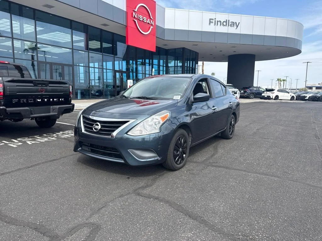 Used 2015 Blue Nissan 1.6 SV image 1