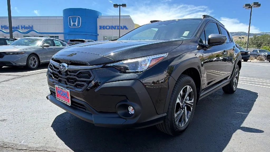 New 2026 CRYSTAL BLACK SILICA Subaru Premium image 7