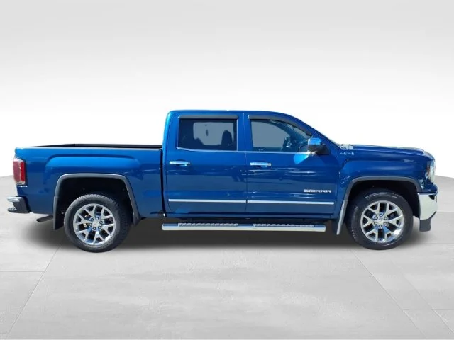 Certified Used 2018 Blue GMC SLT image 11