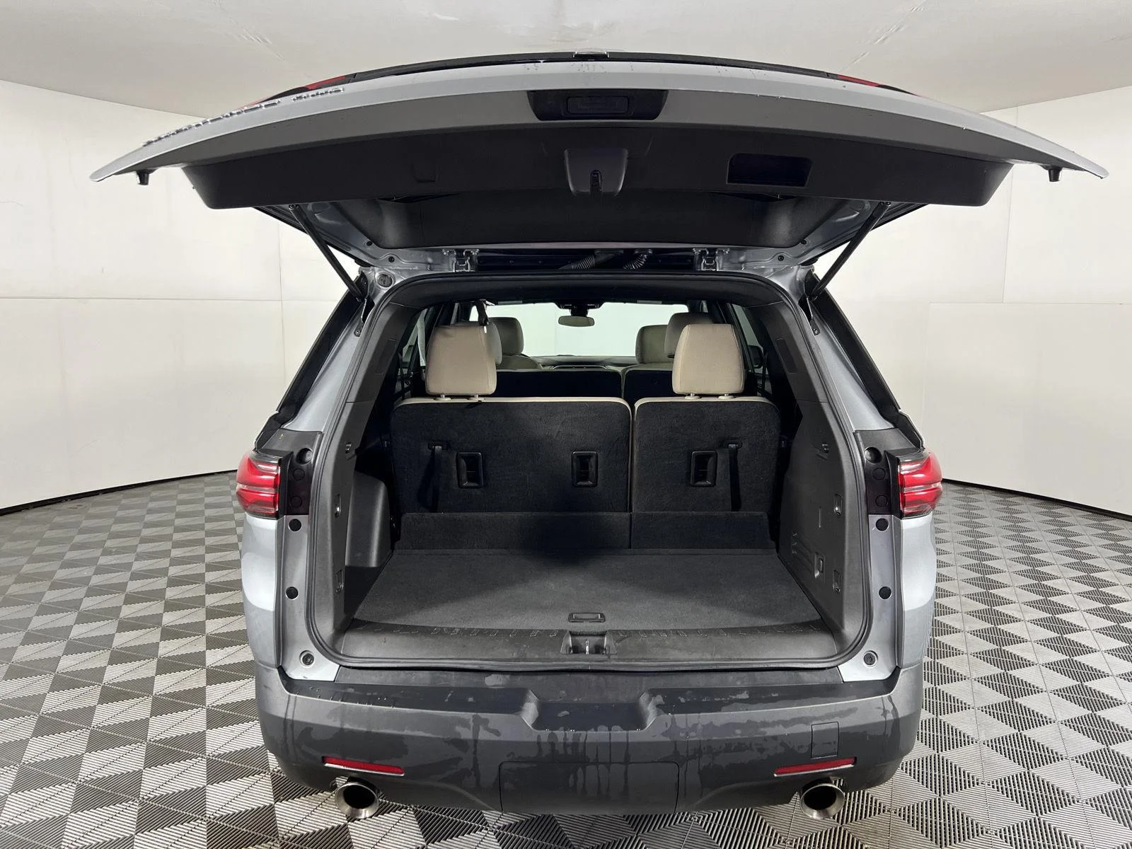 Used 2023 Sterling Gray Metallic Chevrolet LS image 6