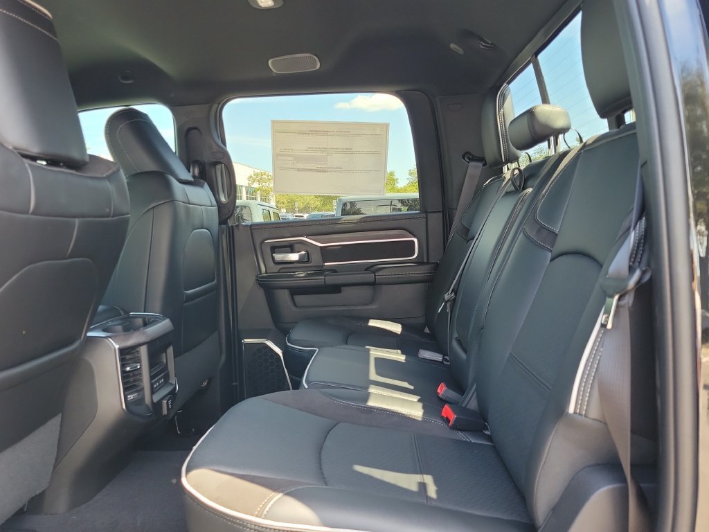 New 2027 Diamond Black Crystal Pearl-Coat Exterior Paint RAM Laramie image 9