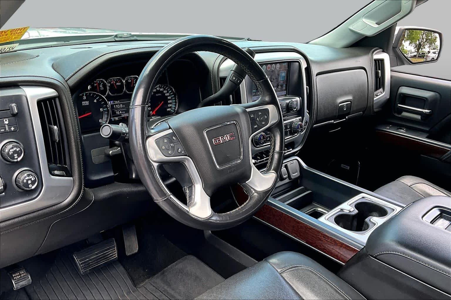 Used 2017 Quicksilver Metallic GMC SLT image 18