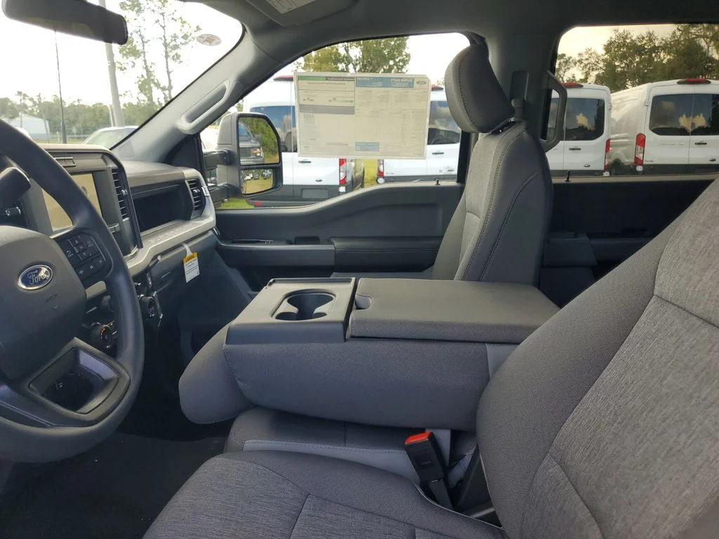 2026 Ford F-250 Super Duty XL - Photo 9