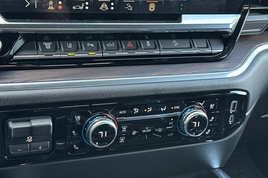 2025 GMC Sierra 2500HD SLT - Photo 17