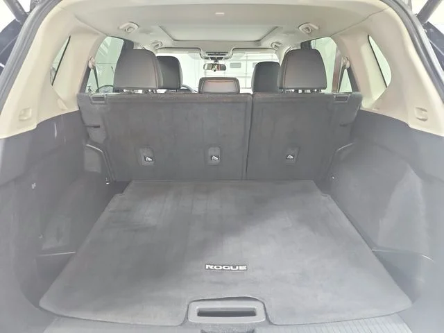 Used 2023 Black Nissan SV image 40