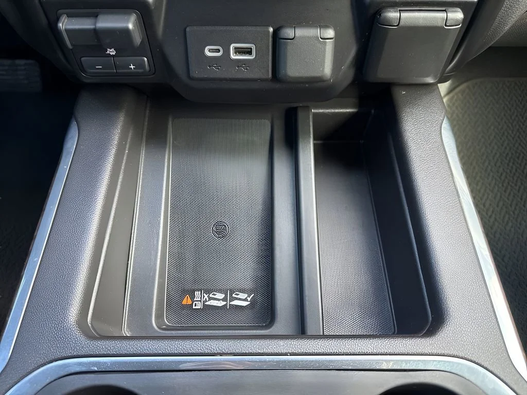 Used 2021 Satin Steel Metallic GMC Denali image 22