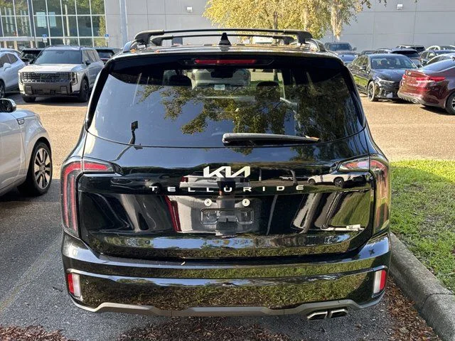 Used 2024 Black Kia SX-Prestige X-Line image 5