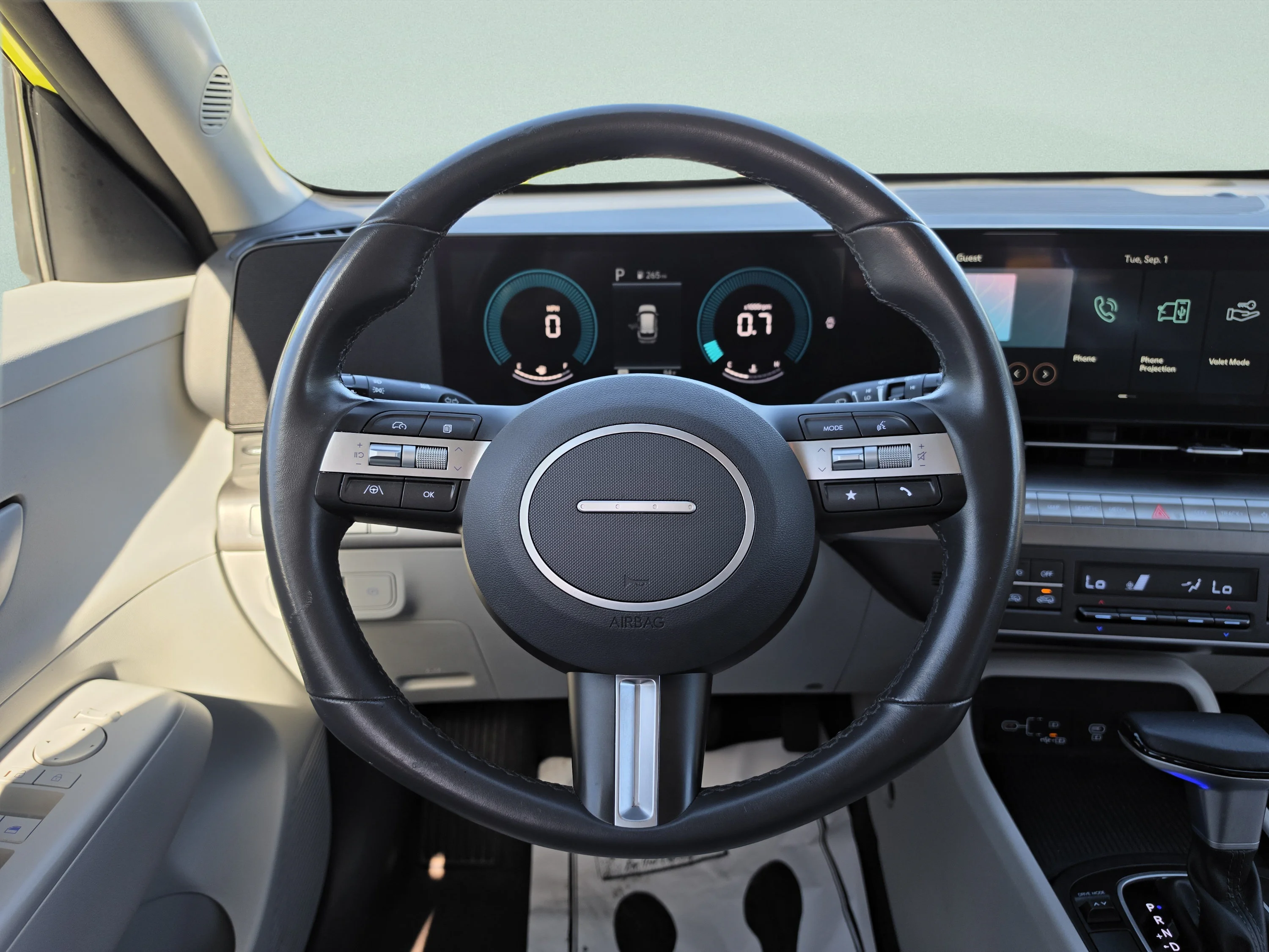 Used 2024 Neoteric Yellow Hyundai SEL image 18