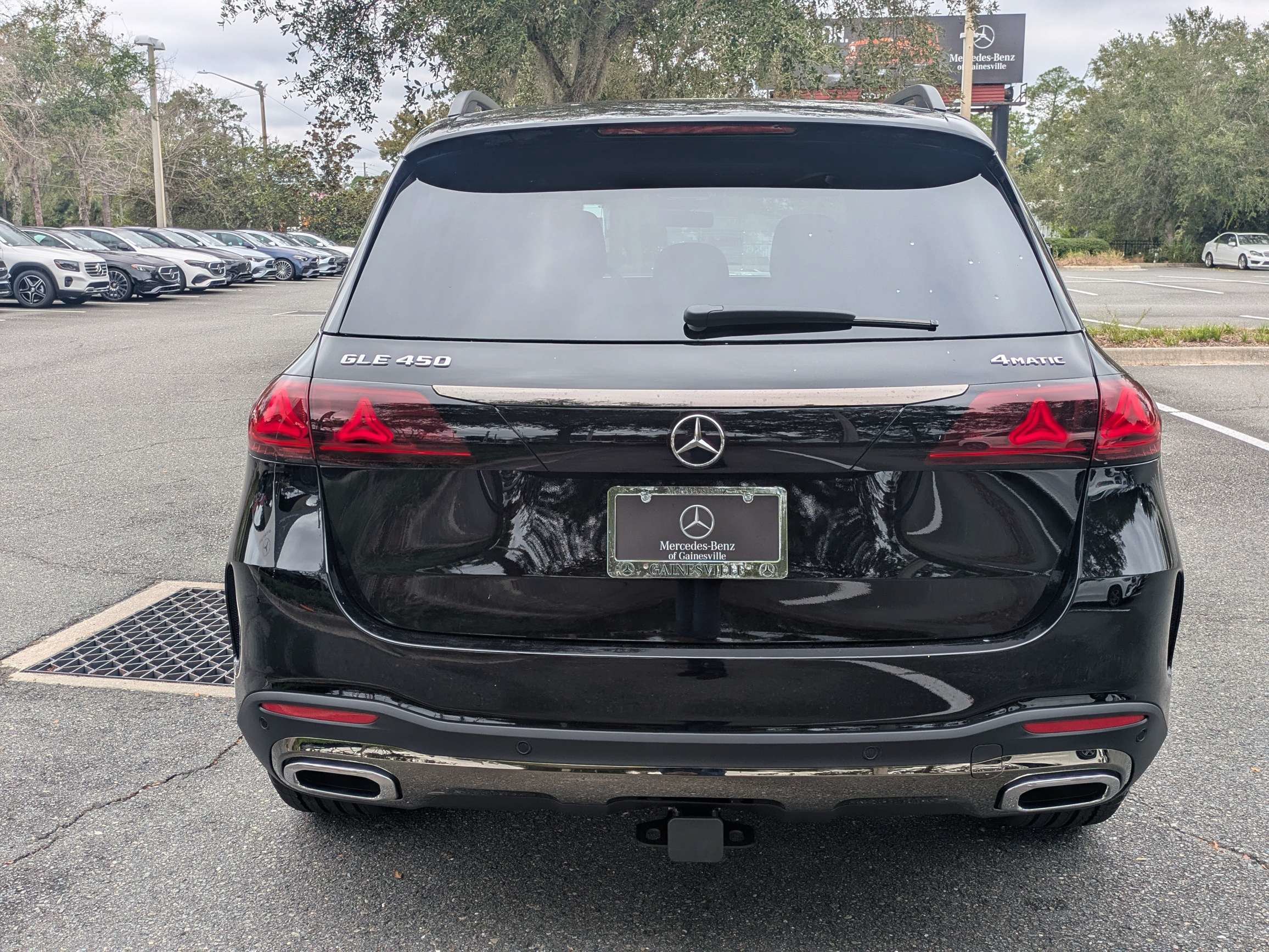New 2027 Black Mercedes-Benz GLE 450 image 4
