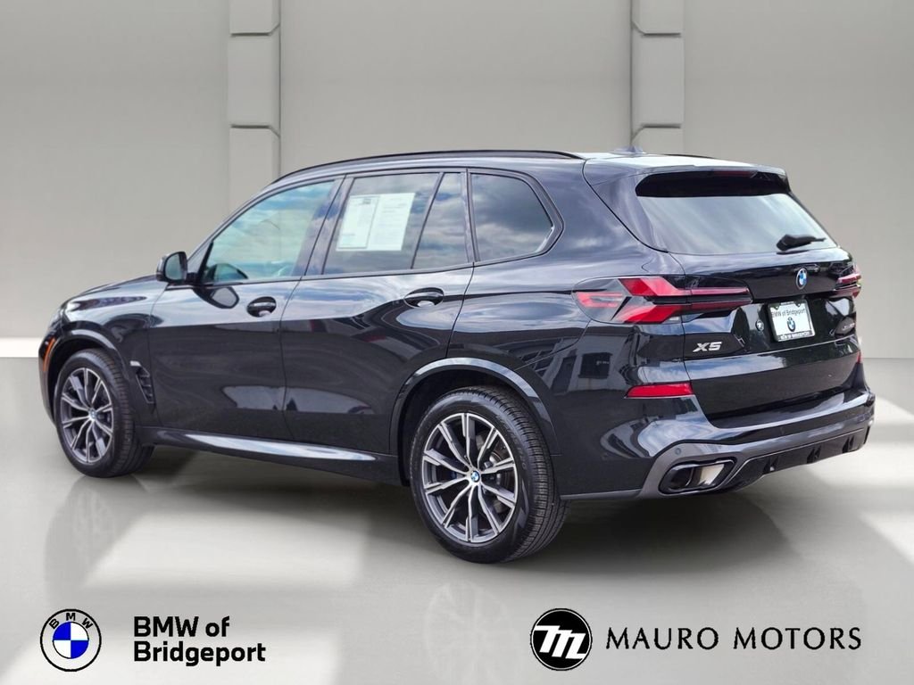 Used 2024 Black BMW xDrive40i image 6