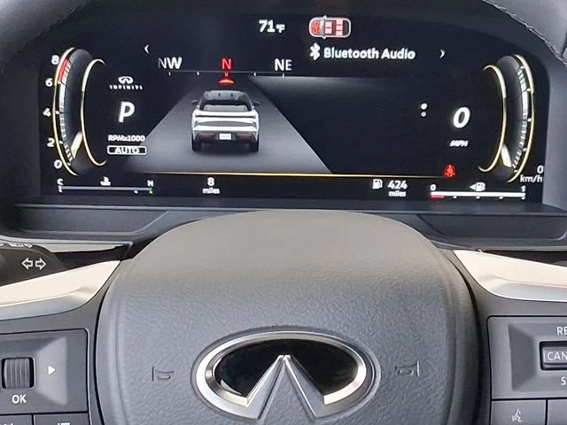 New 2027 RADIANT WHITE INFINITI Luxe AWD image 13