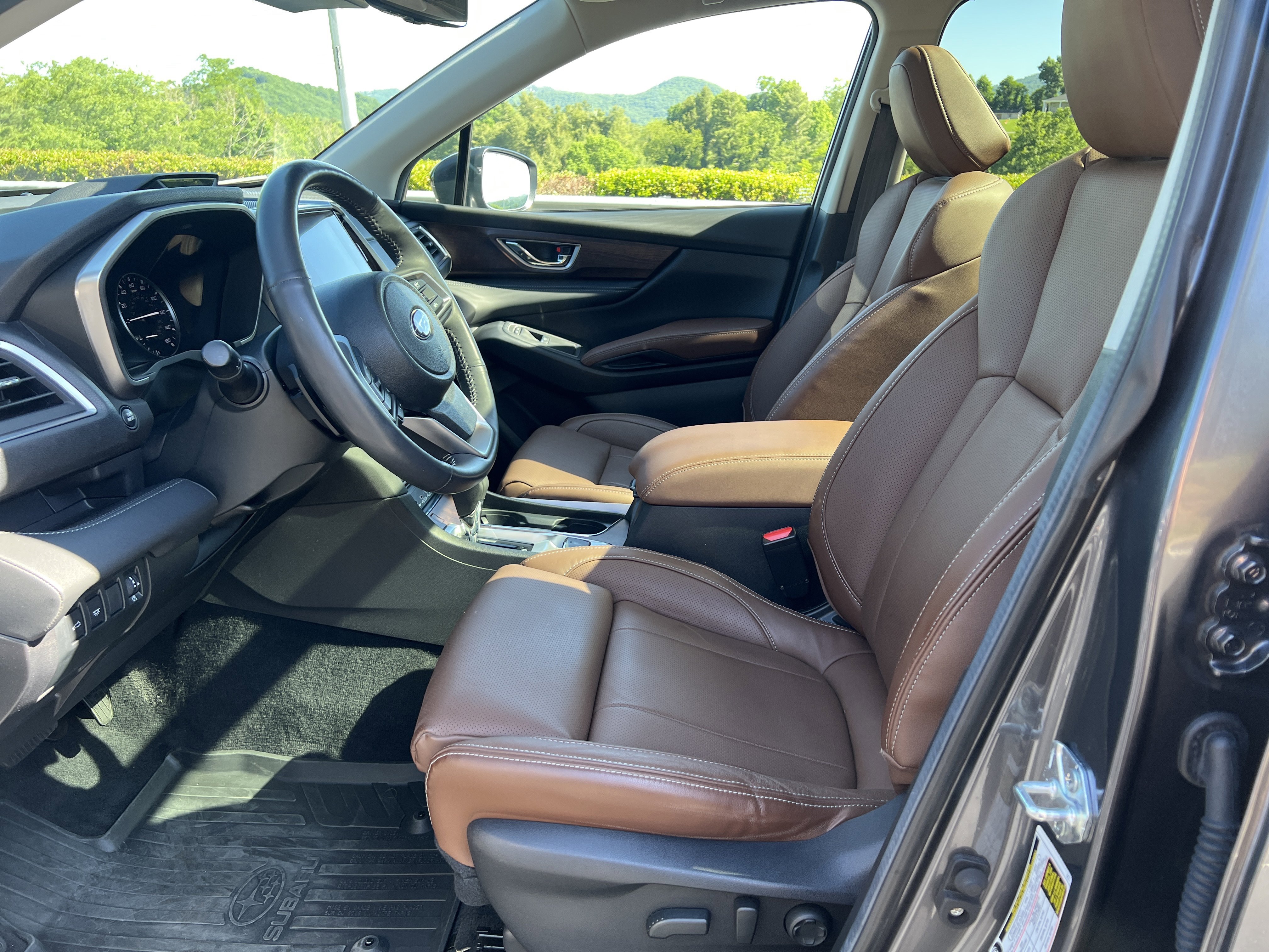 Used 2024 Magnetite Gray Metallic Subaru Touring image 11