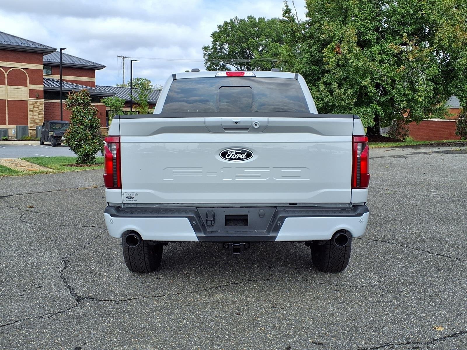 New 2026 Avalanche Ford XLT image 9