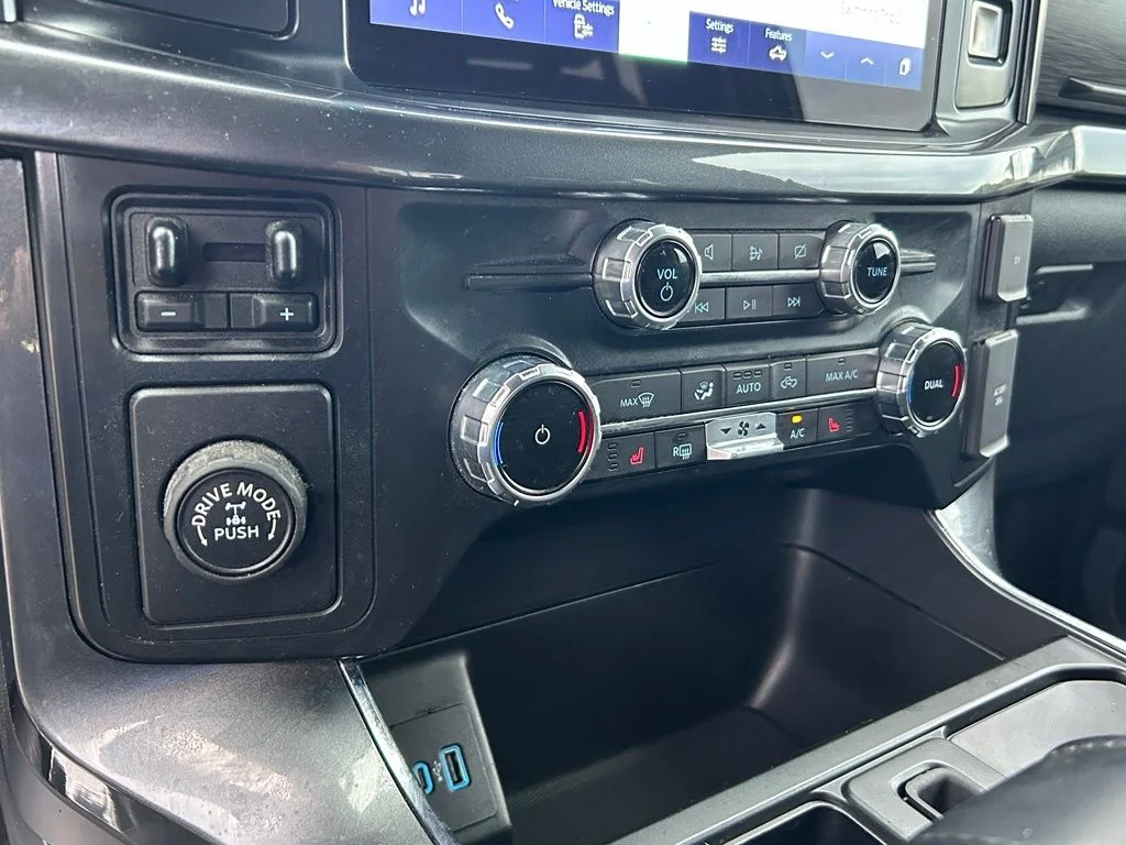 Used 2022 Gray Metallic Ford XLT image 38
