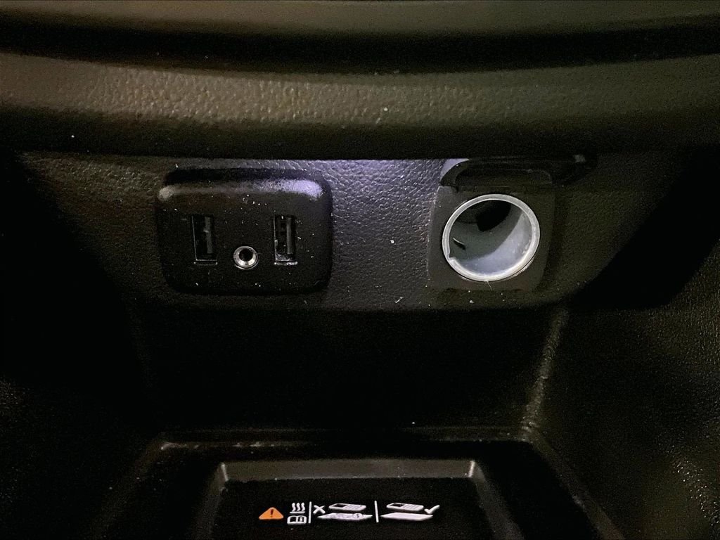 Used 2023 Gray Chevrolet LT image 27
