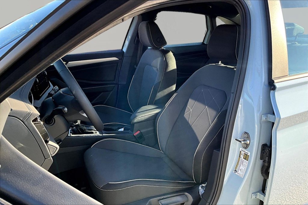New 2027 Gray Volkswagen 1.5T Sport image 19