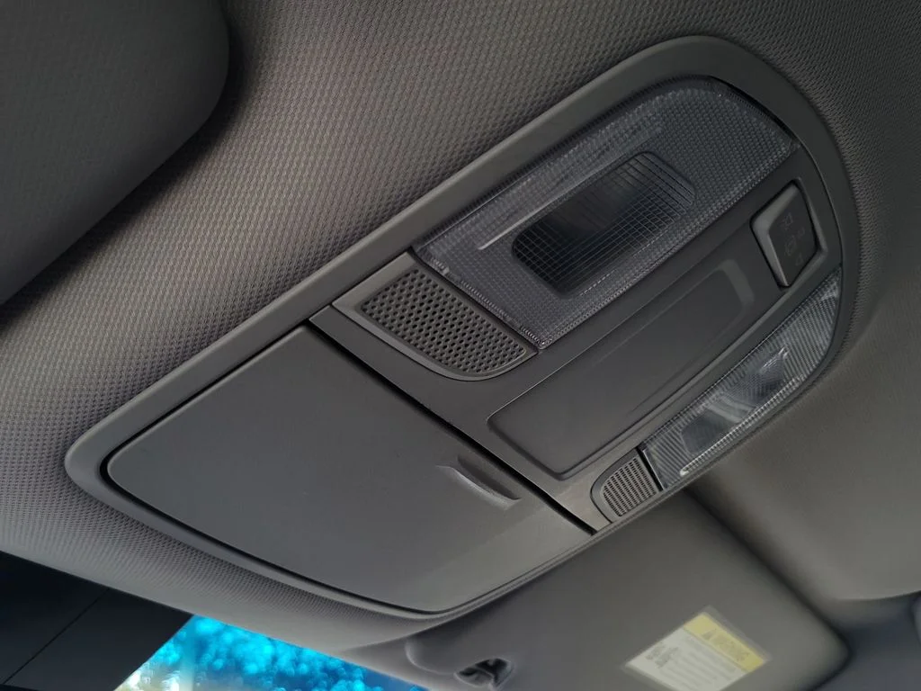 Used 2021 Gray Hyundai Value image 32