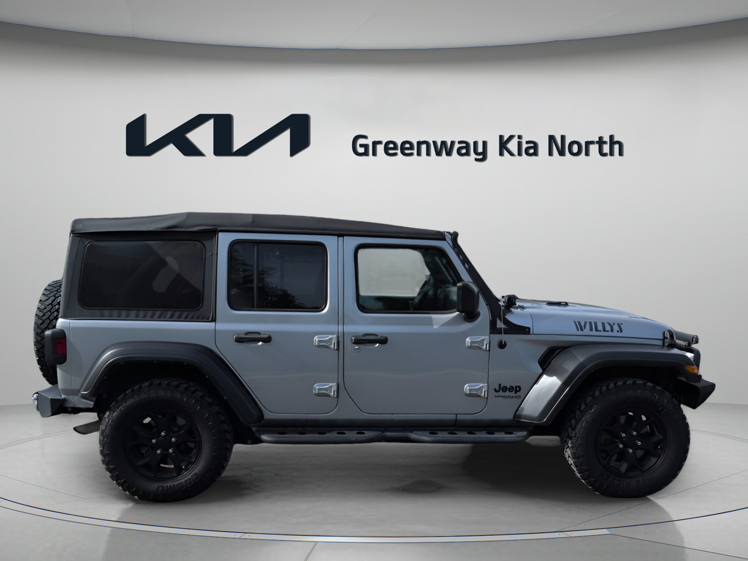Used 2021 Billet Silver Metallic Clearcoat Jeep Unlimited Willys image 9