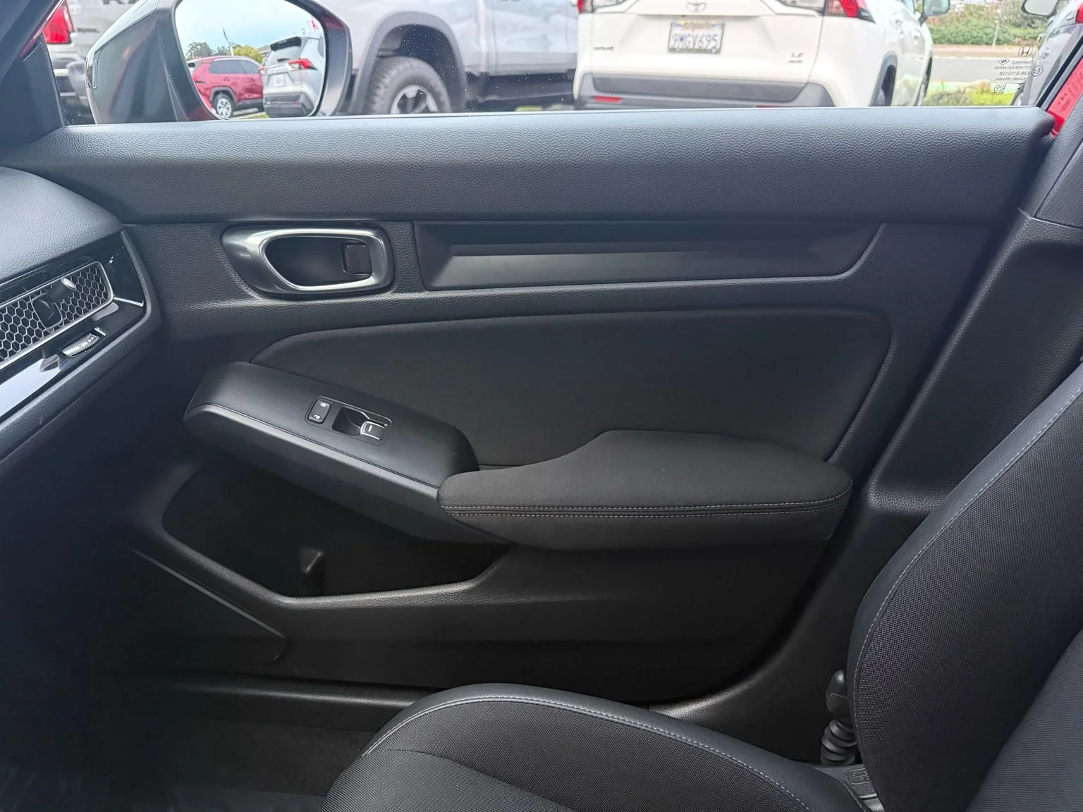 2025 Honda Civic Sport - Photo 18