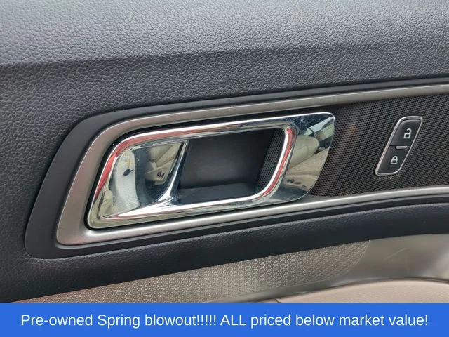 Used 2019 White Ford XLT image 21
