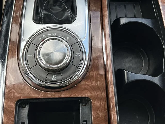 Used 2018 Blue INFINITI Base image 26