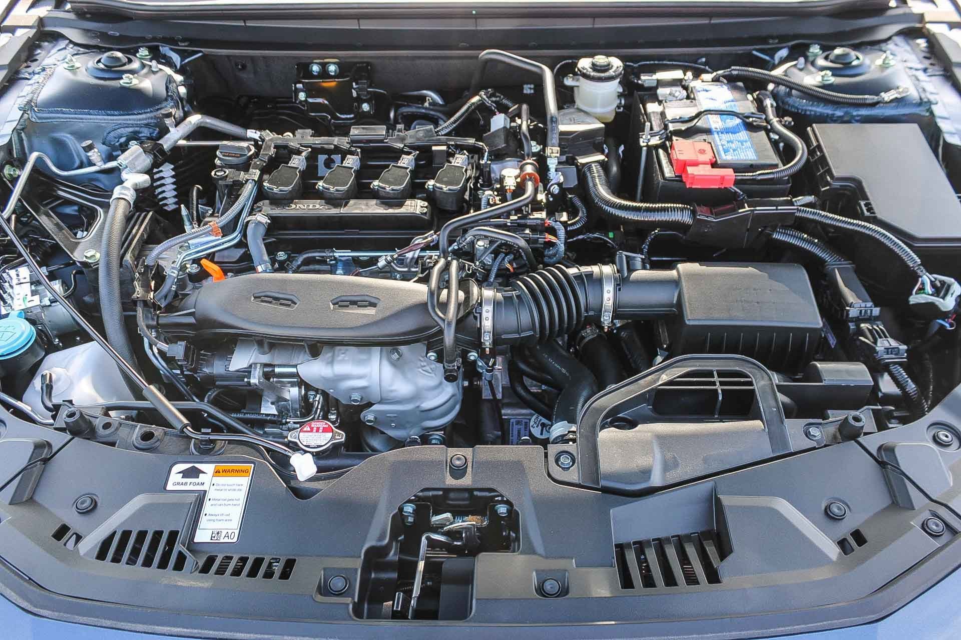 New 2026 Canyon River Blue Metallic Honda SE image 13