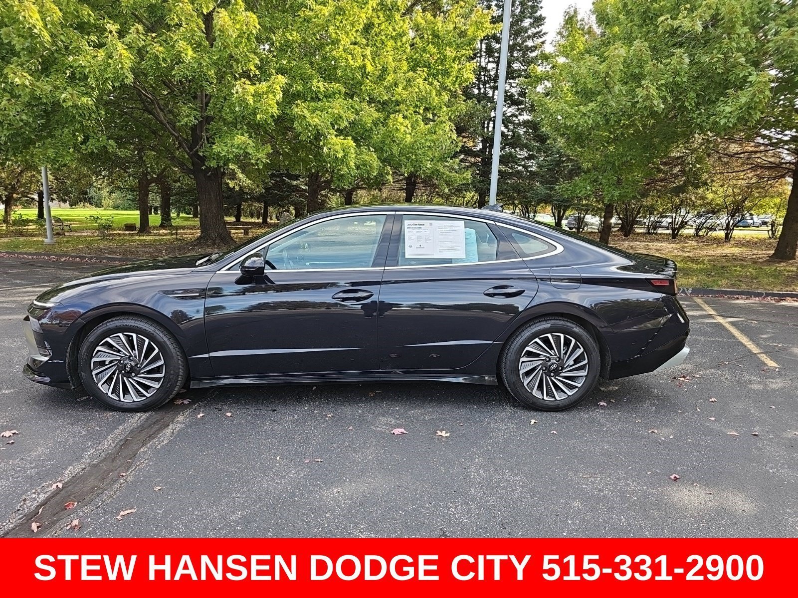 Used 2024 Carbon Blue Hyundai SEL image 1