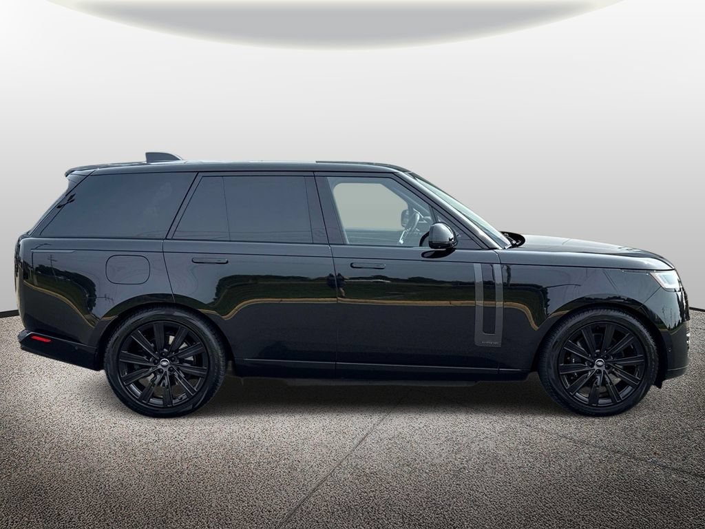 Used 2024 Black Land Rover Autobiography image 4