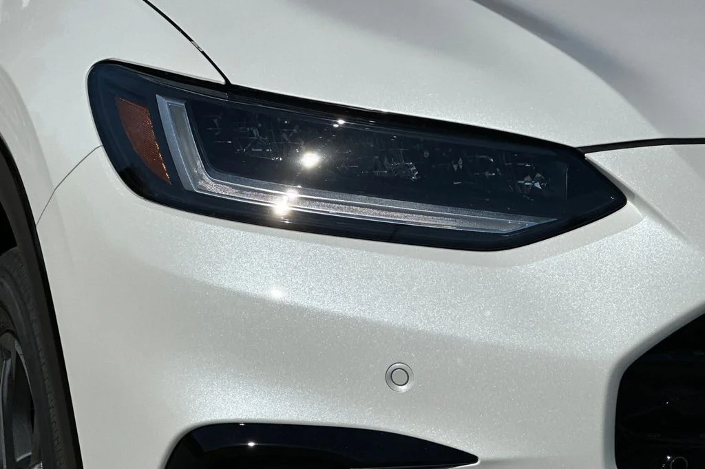 New 2025 Platinum White Pearl Honda EX-L image 30