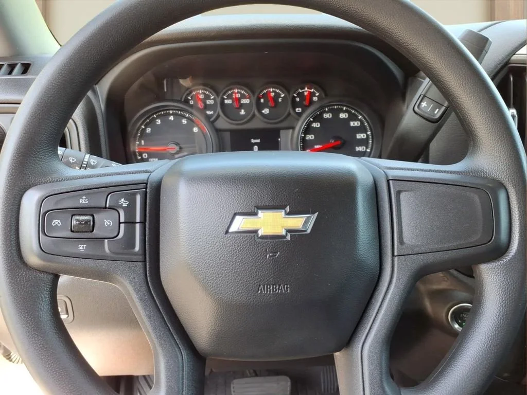 Used 2024 Summit White Chevrolet Custom image 12