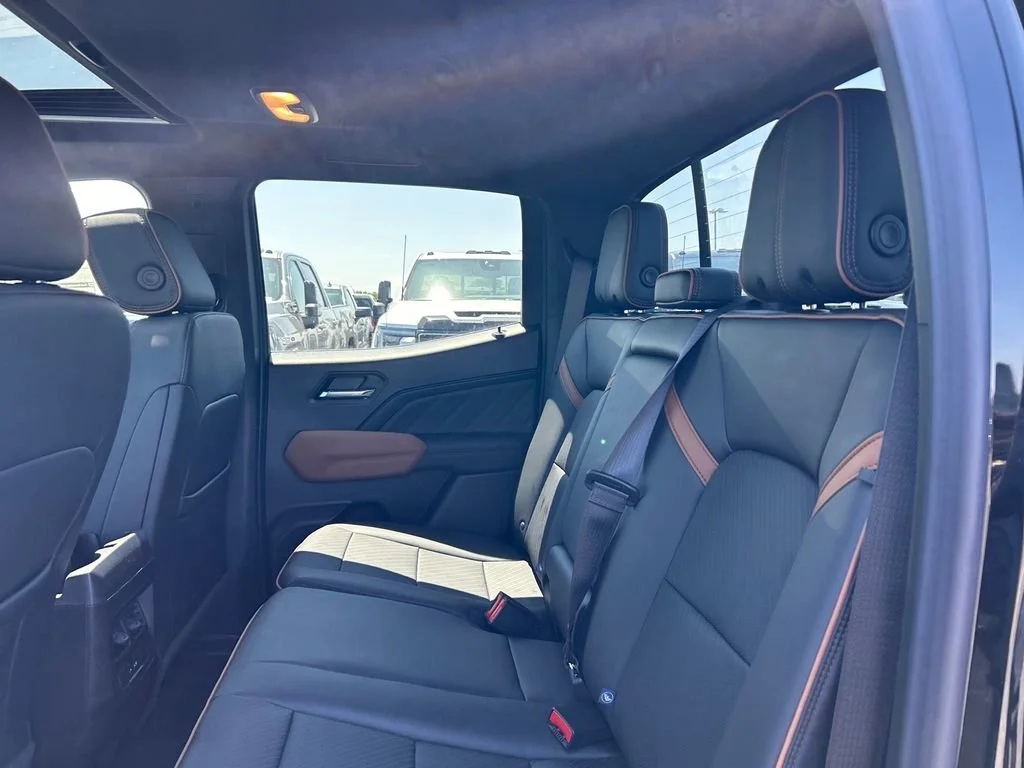 New 2026 Onyx Black GMC AT4 image 36