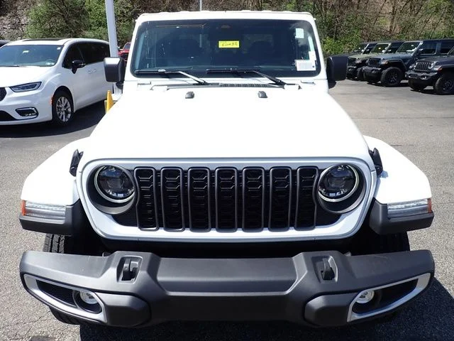 New 2026 White Jeep Sahara image 10