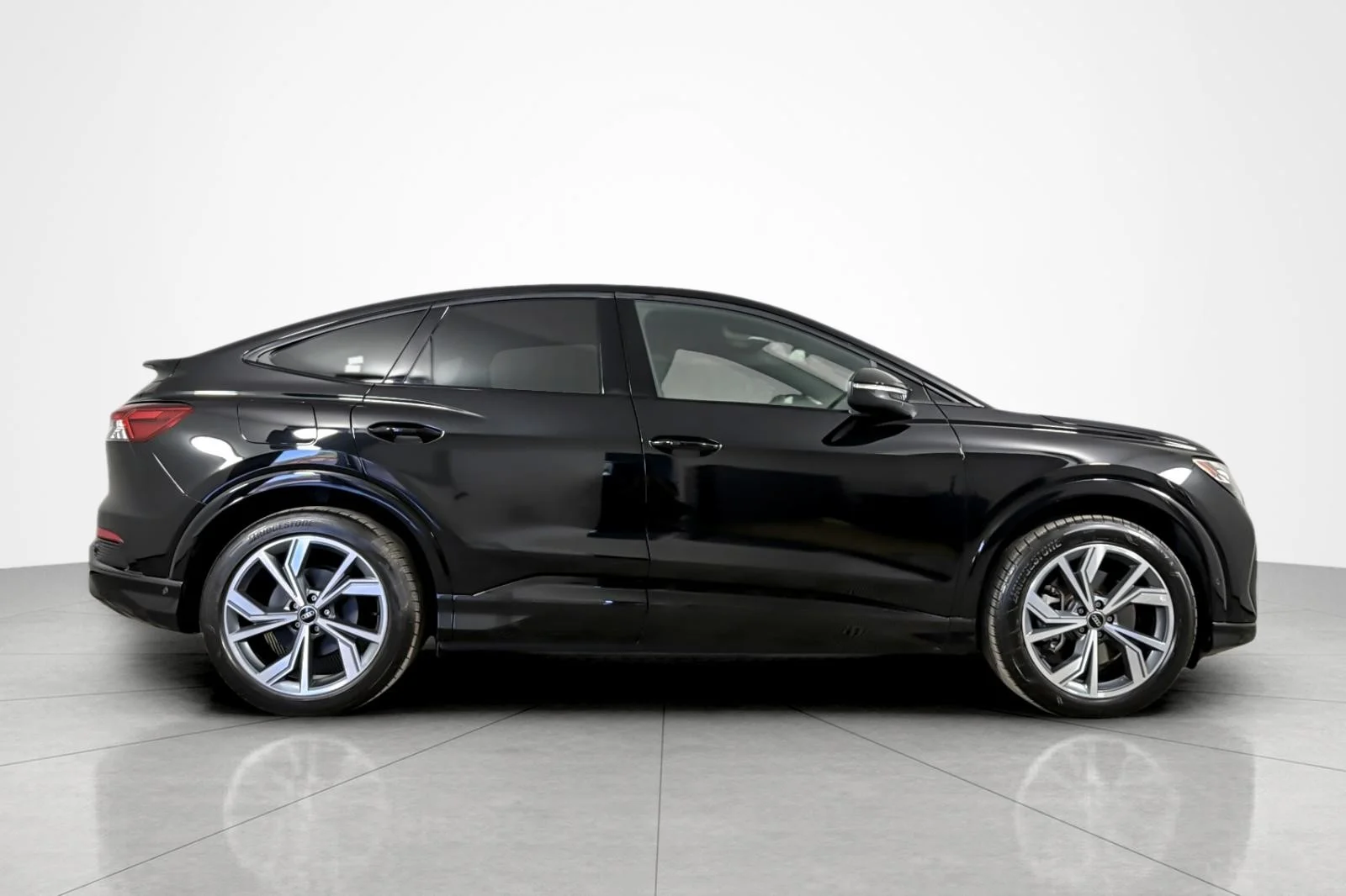 Used 2024 Mythos Black Metallic Audi Prestige 55 quattro image 6