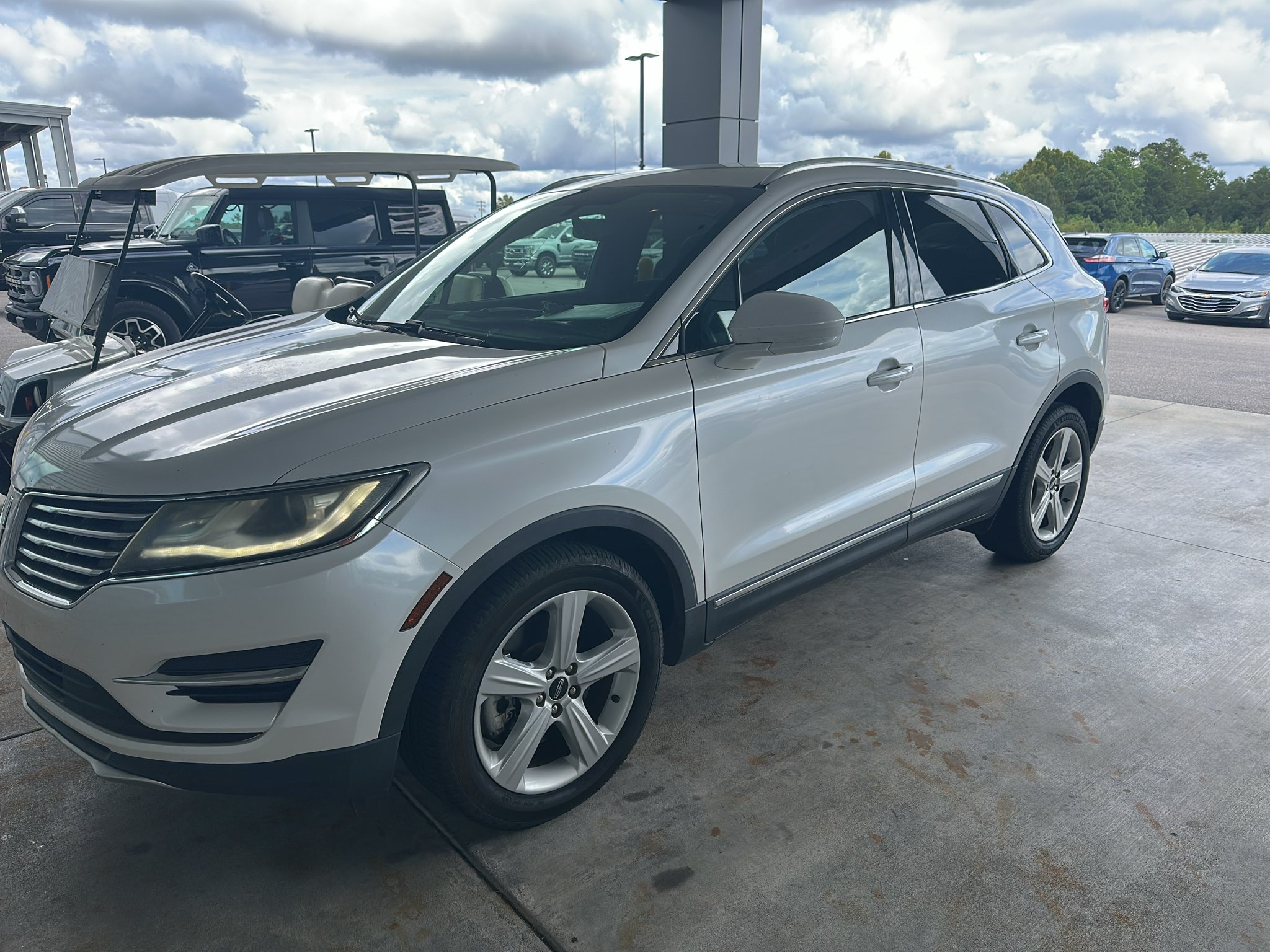 2015 Lincoln MKC Base
